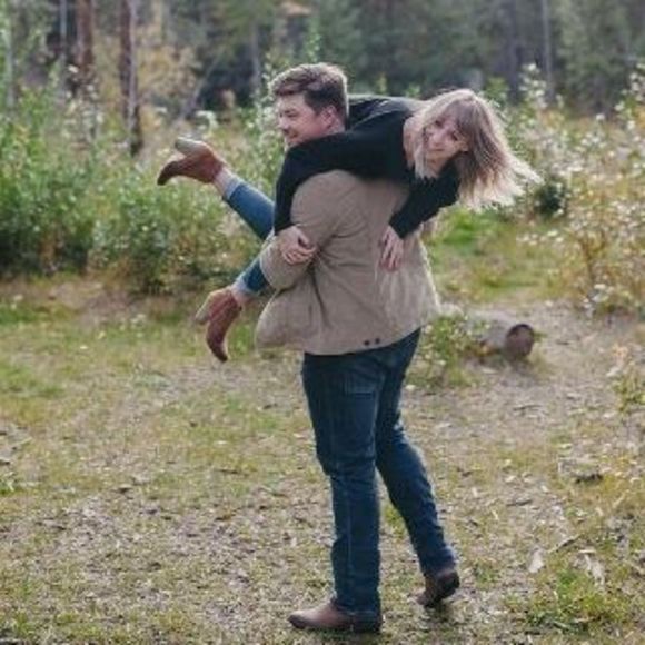 Meet your Posher, Jenelle - Picture 1 of 1